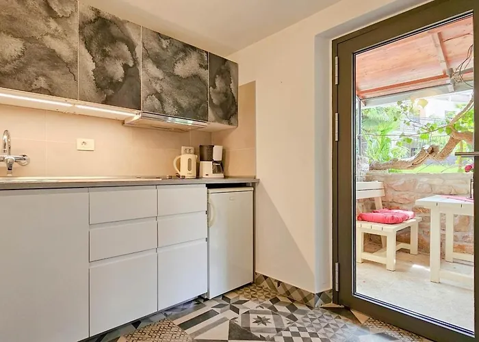 Carla Διαμέρισμα *